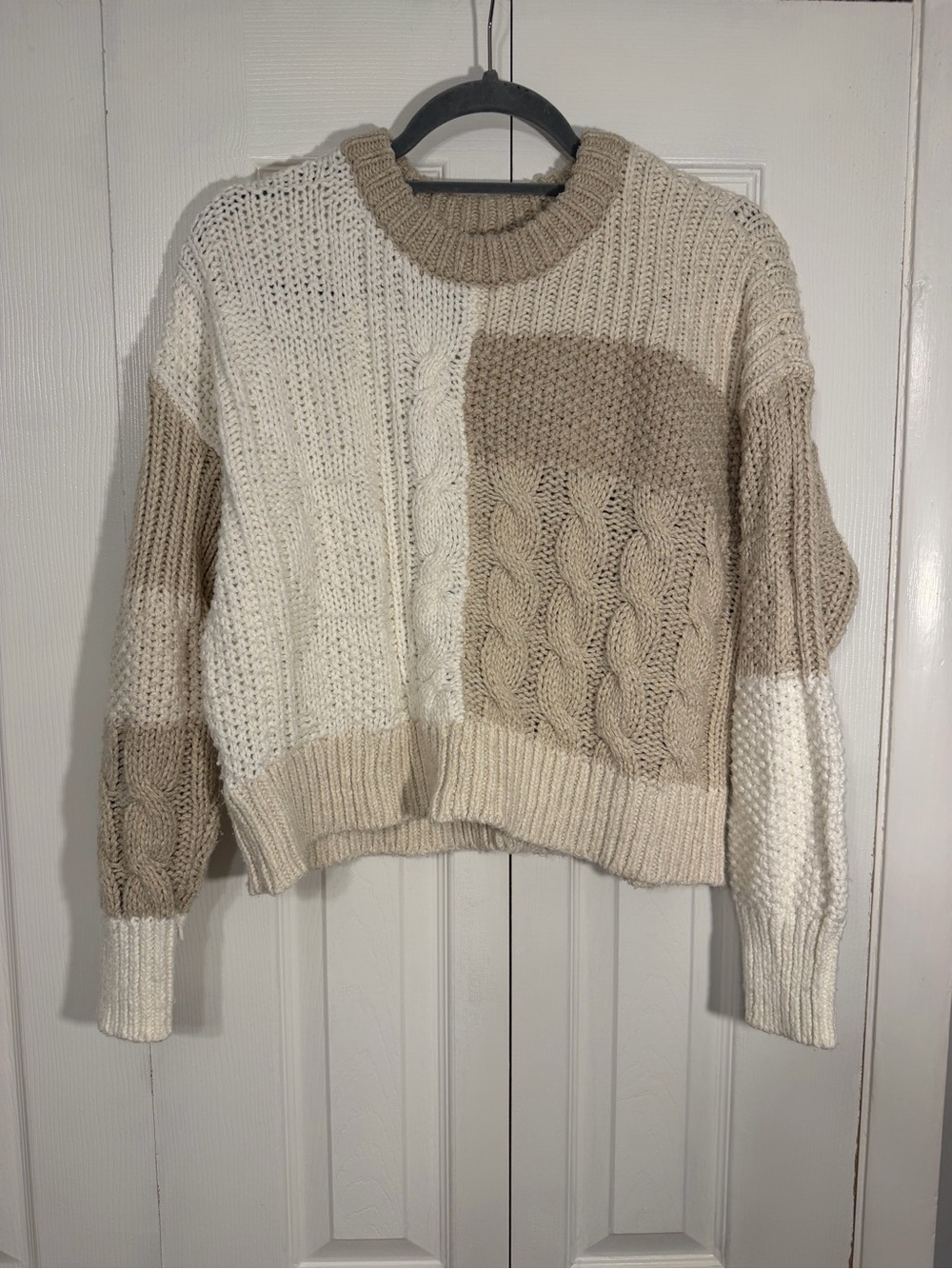 aerie Colorblock Cable Knit Sweater Small Cream Beige